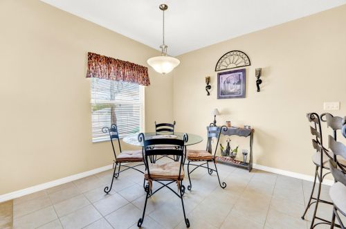 43 Magnolia Lake Dr, Defuniak Springs FL 32433-5252 exterior