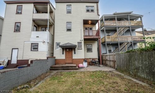 136 Butler St, Paterson NJ 07524-1925 exterior