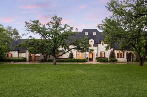 10453 Epping Ln, Dallas, TX 75229-6310