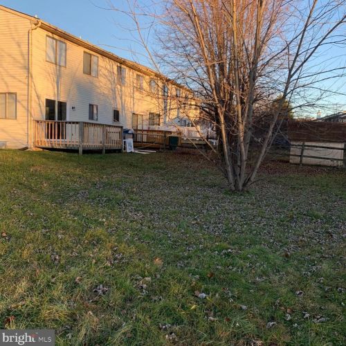 27 Erbitea Ln, New Castle DE 19720-4655 exterior