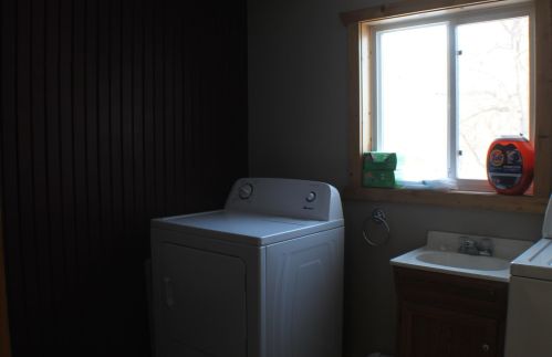 877 County Road 3, Osakis MN 56360-8300 exterior