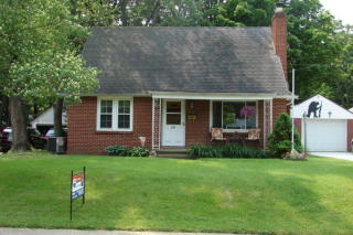 824 Parchmount Ave, Kalamazoo MI  49004-1740 exterior