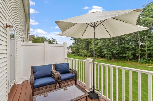 53 Mulberry St, Concord, NH 03301-5239