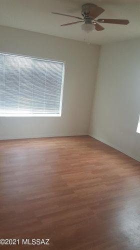 802 34th St, Tucson AZ  85713-4611 exterior