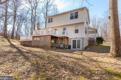 1501 Abbey Ln, Huntingtown MD 20639-2308 exterior