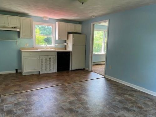 110 Lancashire St, Providence RI  02908-1612 exterior