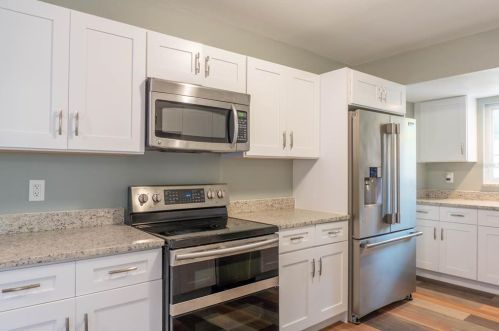 5602 Gateway Dr, Tampa FL  33615-4123 exterior