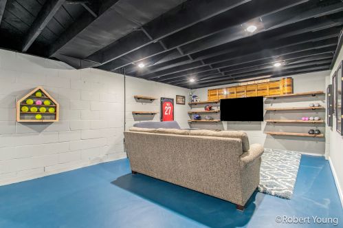 1811 Griggs, Grand Rapids MI 49506-4430 exterior