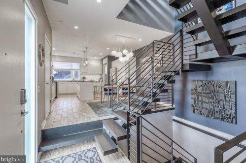 1112 17 St, Philadelphia PA 19146-4717 exterior