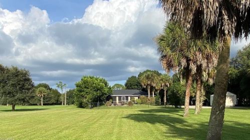 541 16 St, Naples FL 34117-9421 exterior