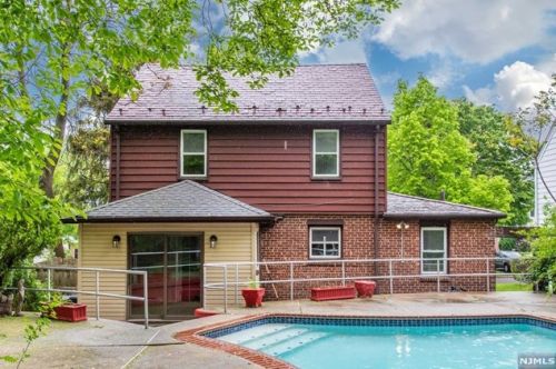 765 Salem St, Teaneck NJ 07666-5321 exterior