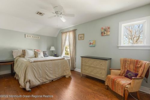 31 Park Ave, Locust NJ 07760-1523 exterior