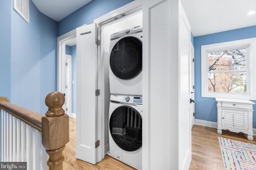 2257 16th St, Washington DC  20020-4301 exterior