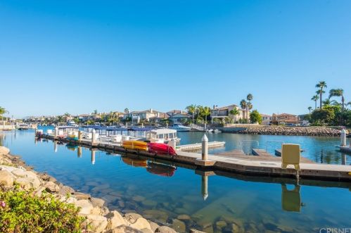 4134 Galapagos Way, Oxnard CA 93035-1432 exterior