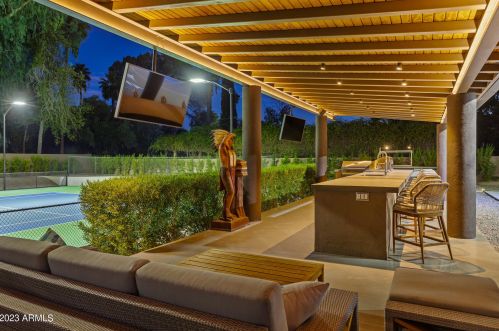 2111 Colter St, Phoenix AZ  85015-2821 exterior