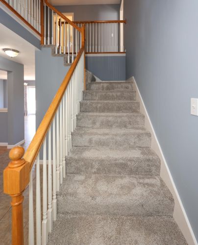 8 Graham Rd, Concord NH 03301-6900 exterior