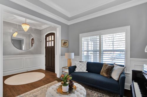 292 Fremont Ave, Elmhurst IL 60126-2200 exterior