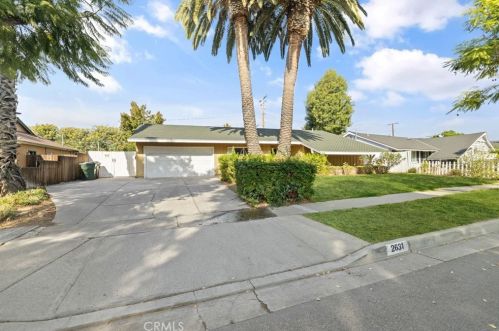 2631 Amherst Ave, Fullerton, CA 92831-1401