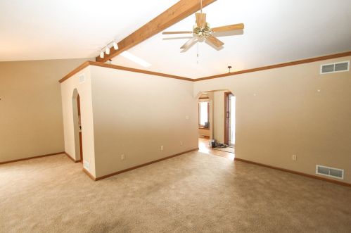 4517 Clayton Crst Ave, Milwaukee WI 53221-3732 exterior