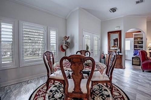 110 18 St, Huntsville TX 77340-4370 exterior