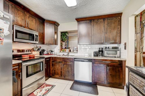 20570 Carousel Cir, Boca Raton FL  33434-3931 exterior