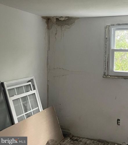 503 Norris St, Chester PA 19013-3320 exterior