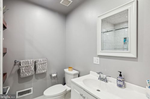 1216 23rd St, Philadelphia PA  19146-4116 exterior