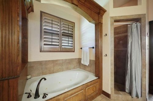 9 La Costa Dr, Montgomery TX 77356-5357 exterior