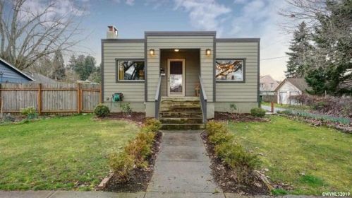 2165 Berry St, Salem OR  97302-2107 exterior