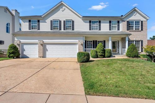 3213 Forest Lane Ct, Saint Louis, MO 63129-5290