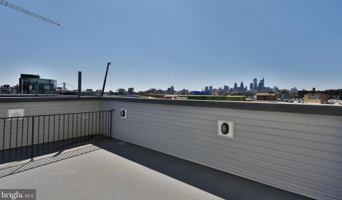 1115 American St, Philadelphia PA 19123-1513 exterior