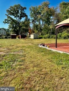 5117 Mount Vernon Memorial Hwy, Alexandria VA  22309-3319 exterior