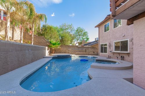 14227 22nd St, Phoenix AZ  85022-4602 exterior