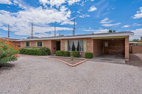 5742 Seneca St, Tucson AZ  85712-2917 exterior