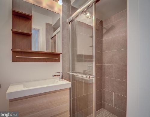 1200 16 St, Washington DC 20002-2502 exterior