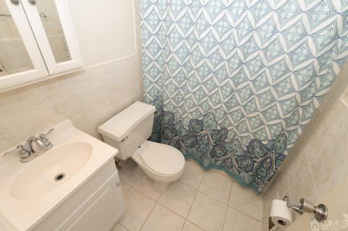 36 Frederick Pl, Old Bridge NJ 08857-2535 exterior