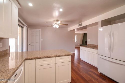 12011 8 St, Tucson AZ 85719-5411 exterior