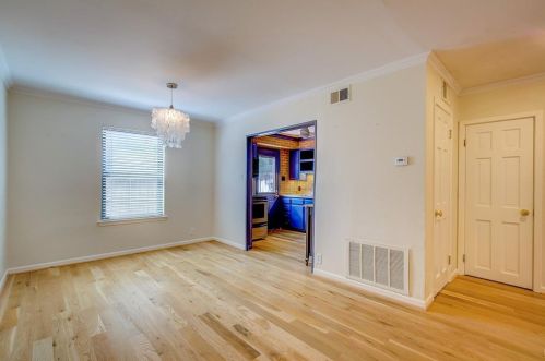 5006 Hall St, Dallas TX 75235-8814 exterior