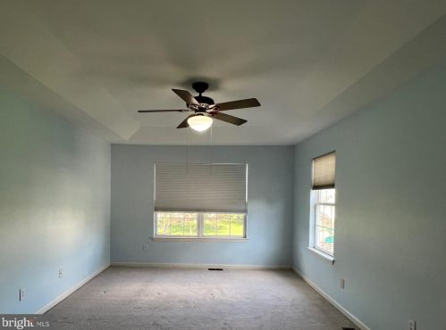 297 Fountayne Ln, Trenton NJ 08648-2672 exterior