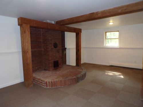 86 Washington St, Concord NH 03301-4172 exterior