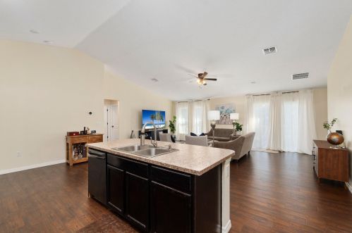 307 Camrose St, Fort Pierce FL  34983-1529 exterior