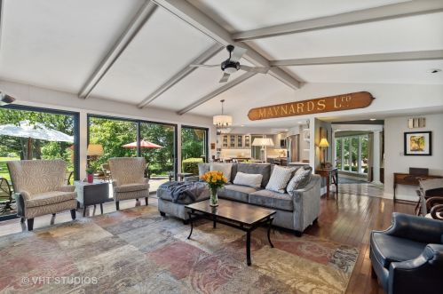 9809 Partridge Ln, Bull Valley IL 60014-6606 exterior