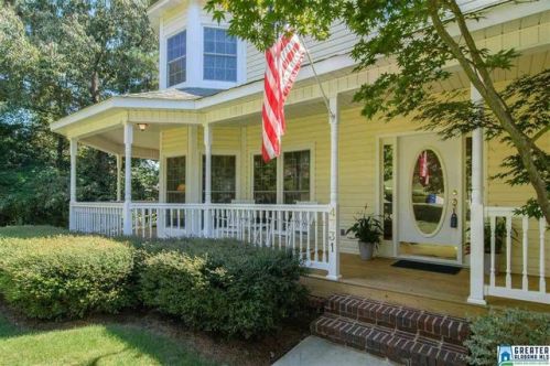 4731 Sandpiper Ln, Birmingham AL  35244-2200 exterior