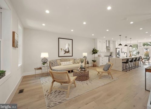 326 Taylor St, Washington DC  20017-1529 exterior