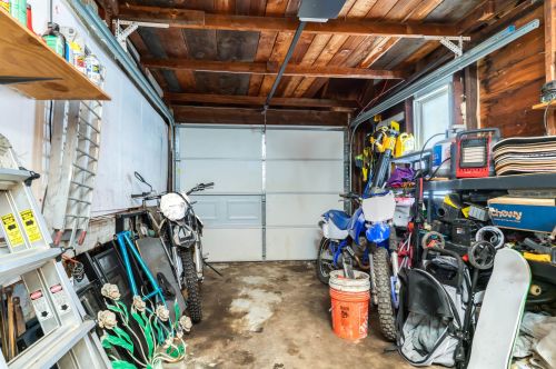 35 Village Rd, Concord NH  03304-4435 exterior