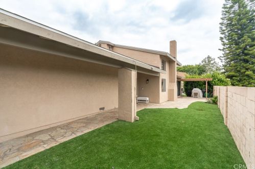 2959 Gingerwood Cir, Fullerton CA  92835-2331 exterior