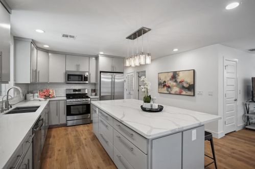 435 11 St, Davis CA 95616-2018 exterior