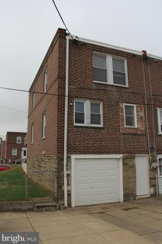 4439 Marple St, Philadelphia PA 19136-3716 exterior