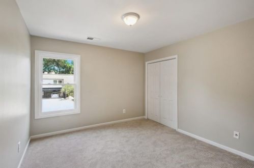 41 Forrest Pl, Atlanta GA 30328-4871 exterior