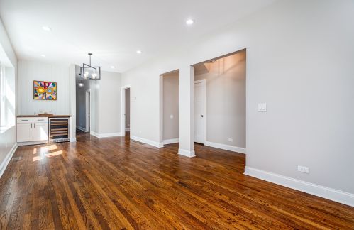 7616 Dante Ave, Chicago IL  60619-2720 exterior